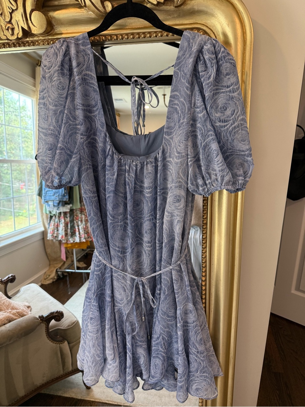 Elliatt Lavender Floral Puff-Sleeve Mini Dress